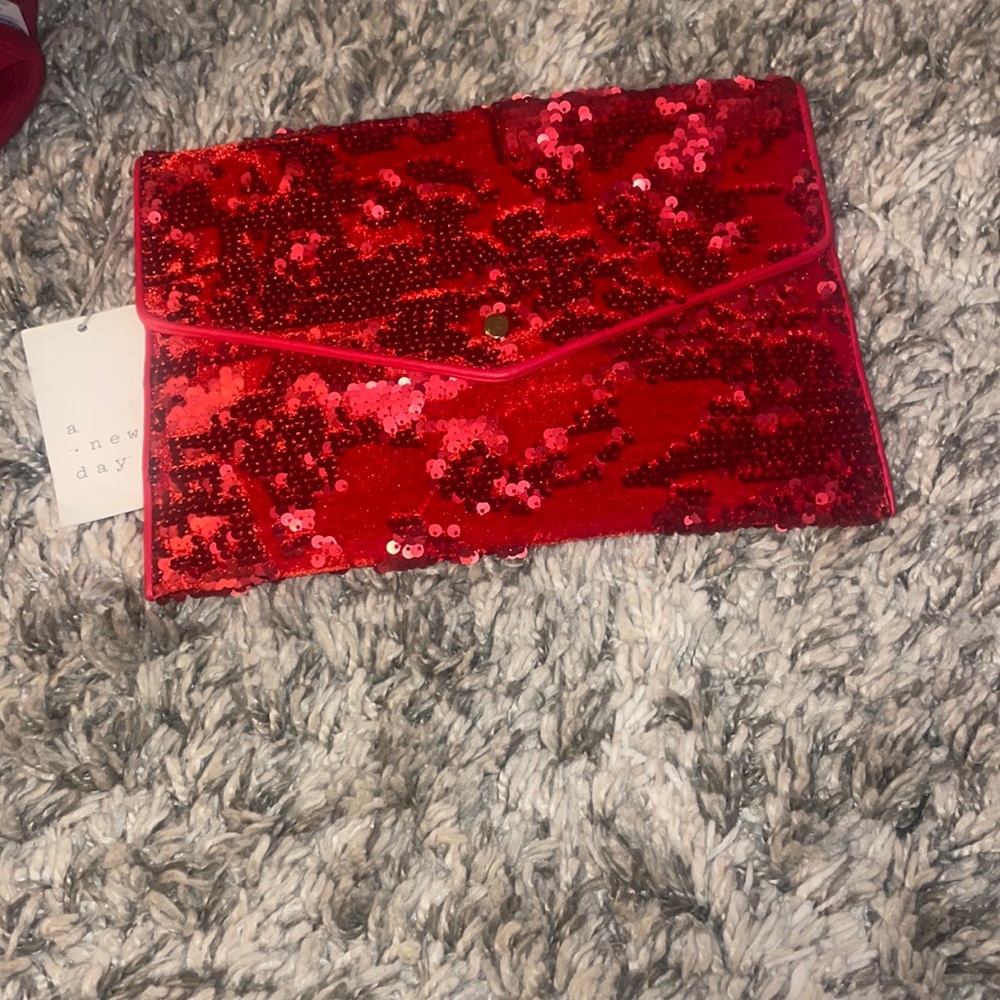 Red Clutch